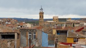 Detalle de Casa en Caspe con garaje para tres vehiculos. con garaje