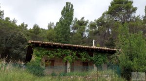 Finca en Monroyo entre el río Tastavins y Sierra Molinera. para vender con agua de riego por 390.000€