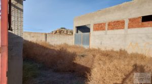 Propiedad en Caspe junto al embalse del Civán. en venta con pajares