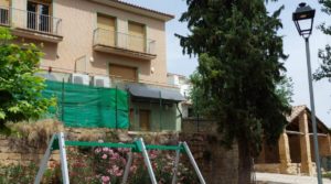 Vivienda adosada en Castelseras, cerca de Alcañiz. para vender con lugar tranquilo con bonitas vistas por 160.000€