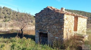 Foto de Finca de regadío en Valderrobres, en la comarca del Matarraña. en venta con buenos accesos por 39.000€