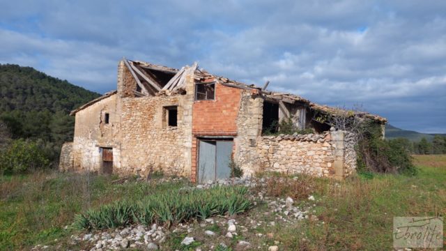 Finca en Fuentespalda.